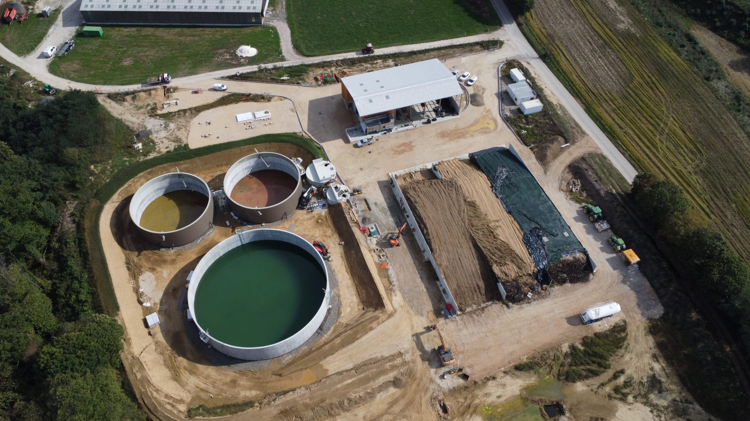 Cuves en construction drone